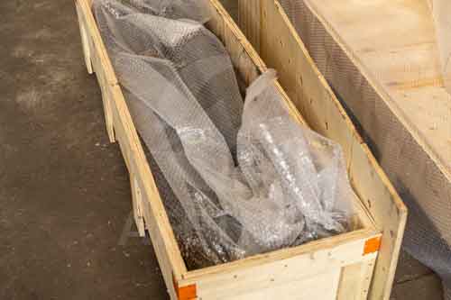 Inconel 625 round bar in wooden case