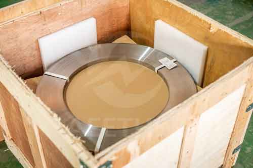 Inconel 601 strip in wooden case