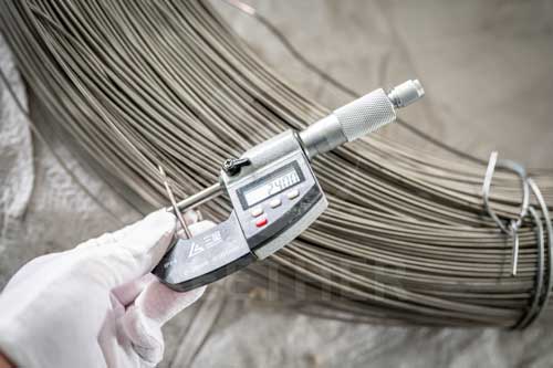 Inconel 718 wire surface